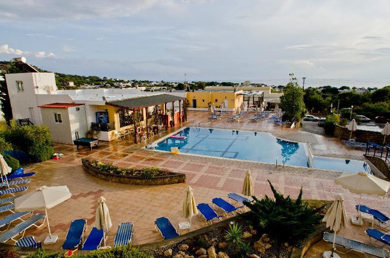 Stella Apartment 3*