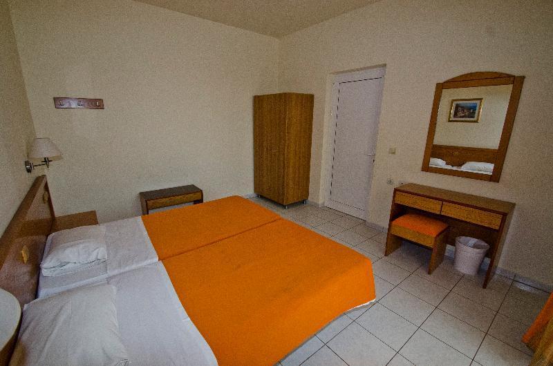 Apartment Stella Pefki